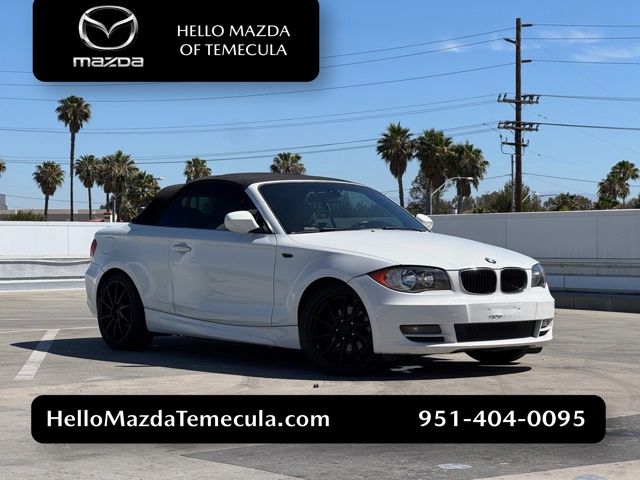 Alpine White 2010 BMW 1 Series Convertible Rear-Wheel Drive 6-Speed Automatic