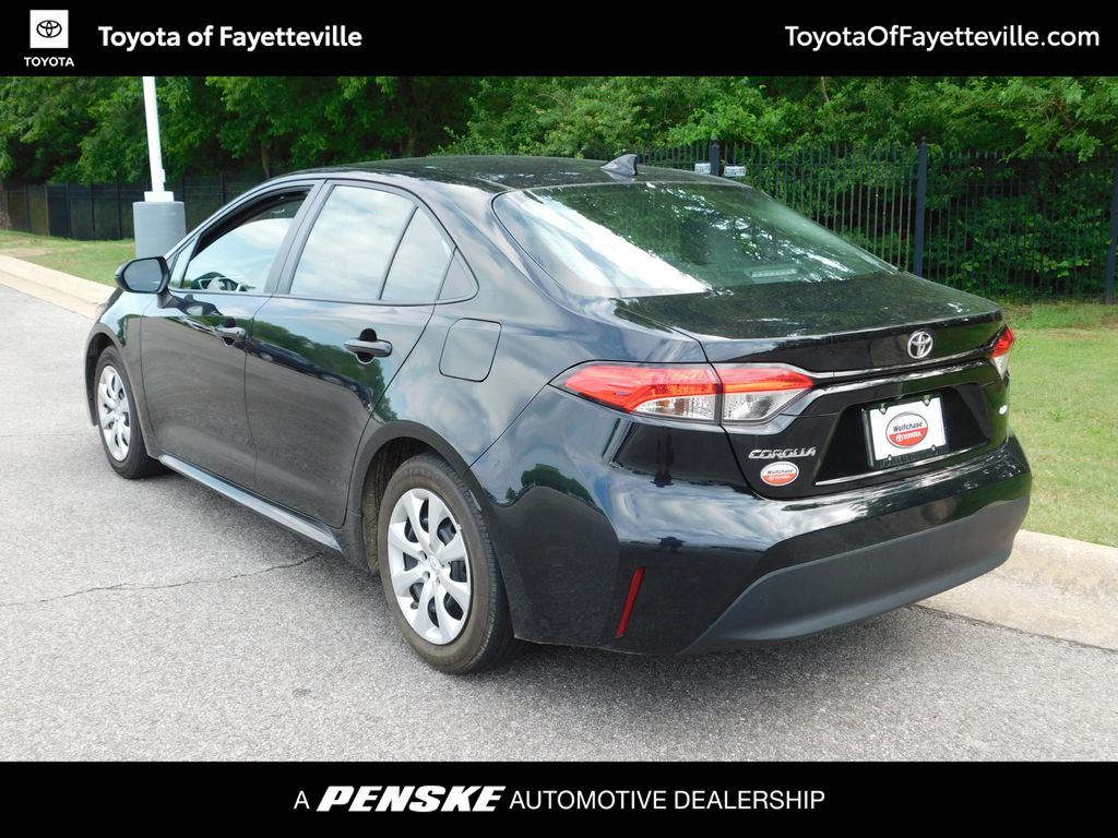 2023 Toyota Corolla LE 3