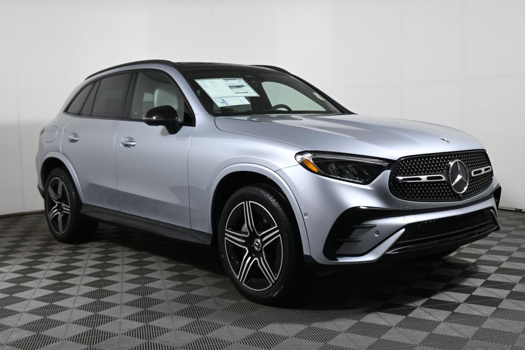 Thumbnail: 2026 Mercedes-Benz GLC - 8