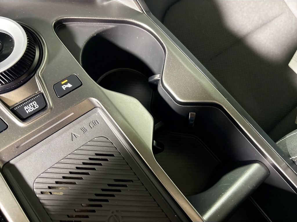 2024 Kia EV6 Light
