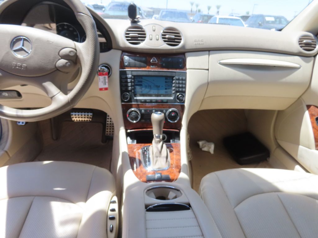 Thumbnail: 2008 Mercedes-Benz CLK - 6