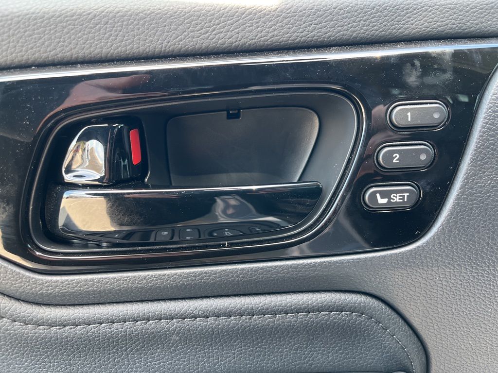 Thumbnail: 2026 Honda Odyssey - 12