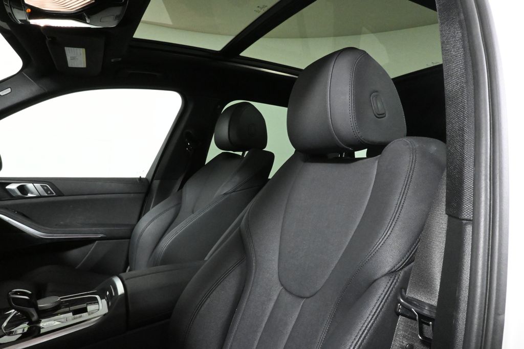 Thumbnail: 2020 BMW X5 - 4