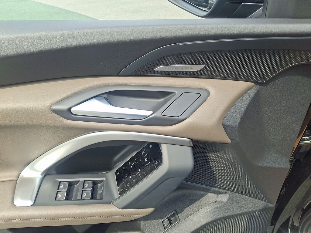 Thumbnail: 2026 Audi Q5 - 9