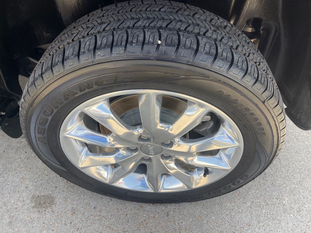 2015 Jeep Cherokee Limited Gray at Shottenkirk Kia Fort Bend