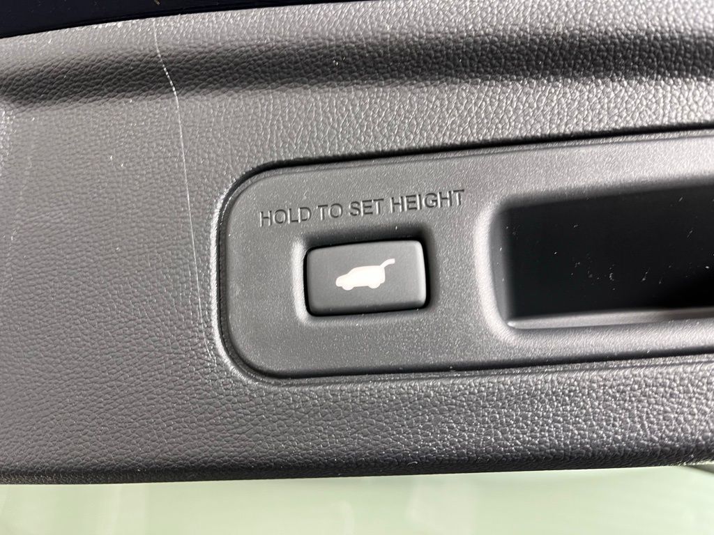 Thumbnail: 2026 Acura MDX - 11