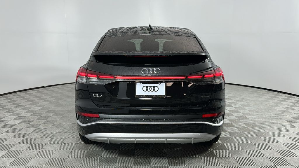 2025 Audi Q4 e-tron  4