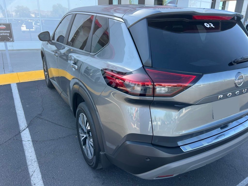 Thumbnail: 2023 Nissan Rogue - 3