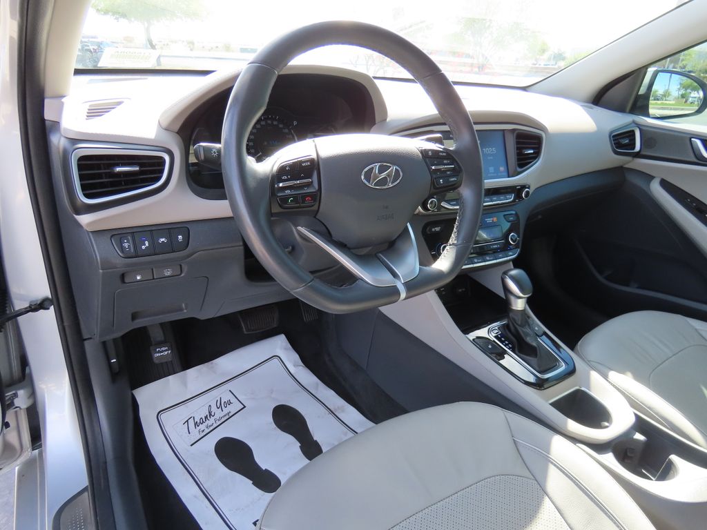2019 Hyundai Ioniq Limited 9