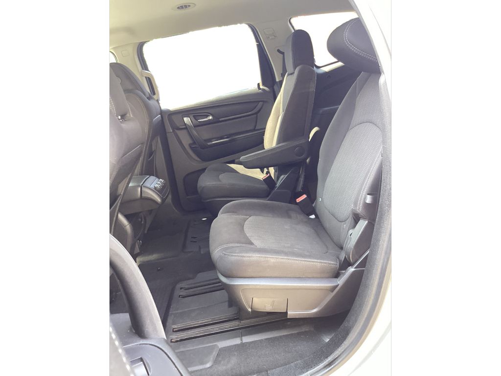 Used 2017 Chevrolet Traverse SUV