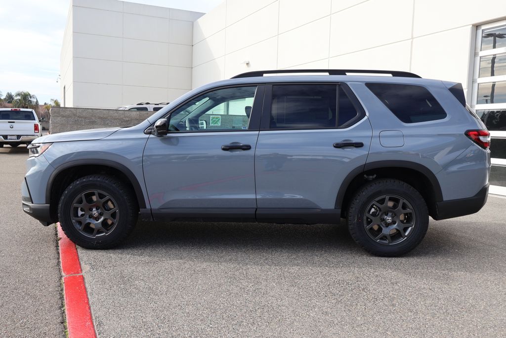 Thumbnail: 2025 Honda Pilot - 30