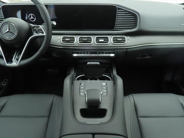 Thumbnail: 2026 Mercedes-Benz GLE - 13