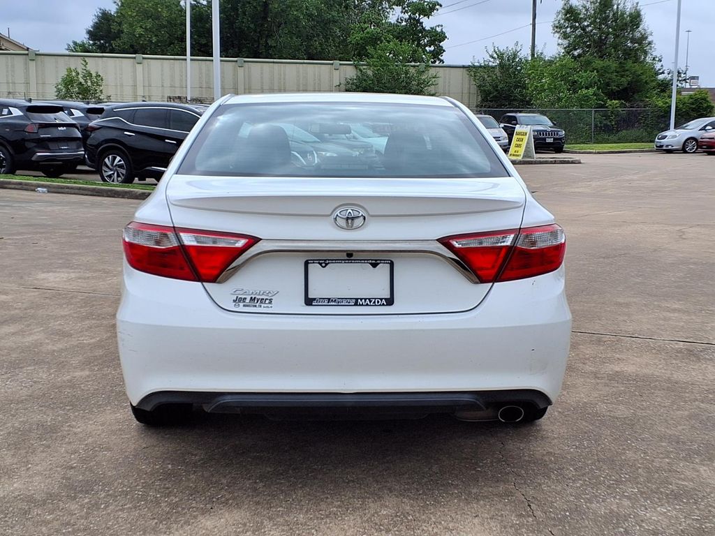 2015 Toyota Camry SE White at Gullo Toyota
