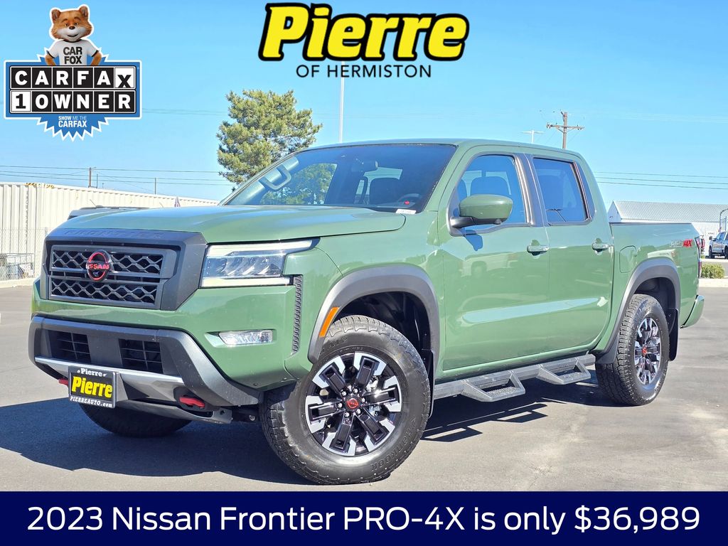 2023 Nissan Frontier PRO-4X Crew Cab 4WD