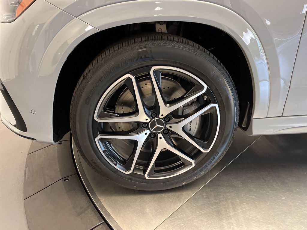 Thumbnail: 2026 Mercedes-Benz GLE - 10