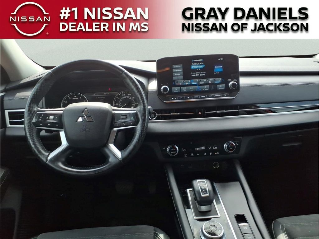 Used 2024 Mitsubishi Outlander SUV