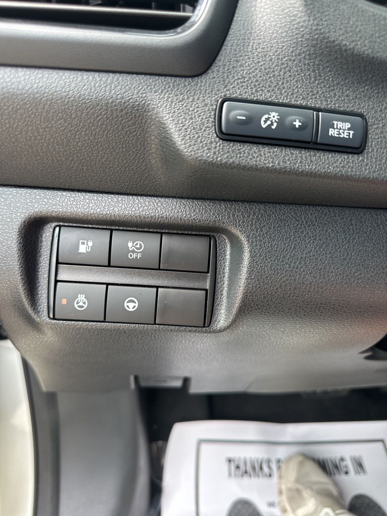 2024 Super Black/Pearl White Nissan LEAF SV Plus FWD Hatchback