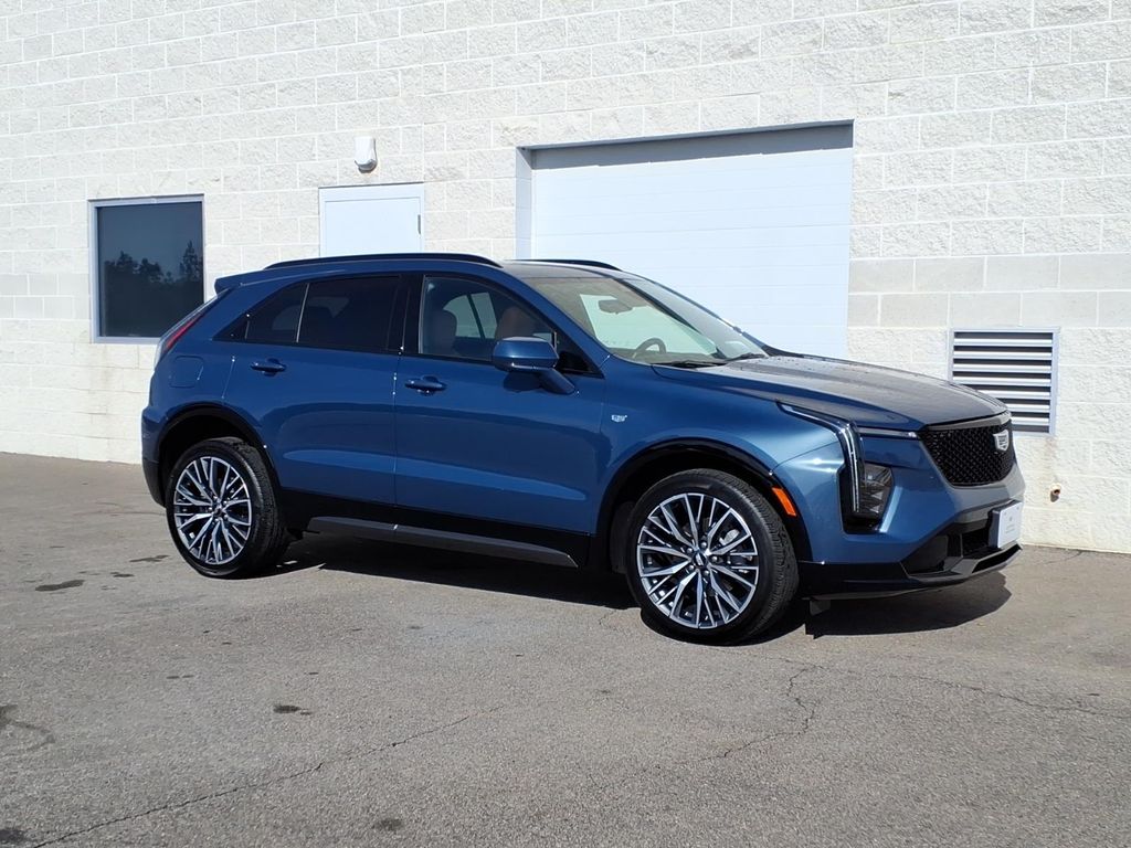 2024 Cadillac XT4 Sport AWD