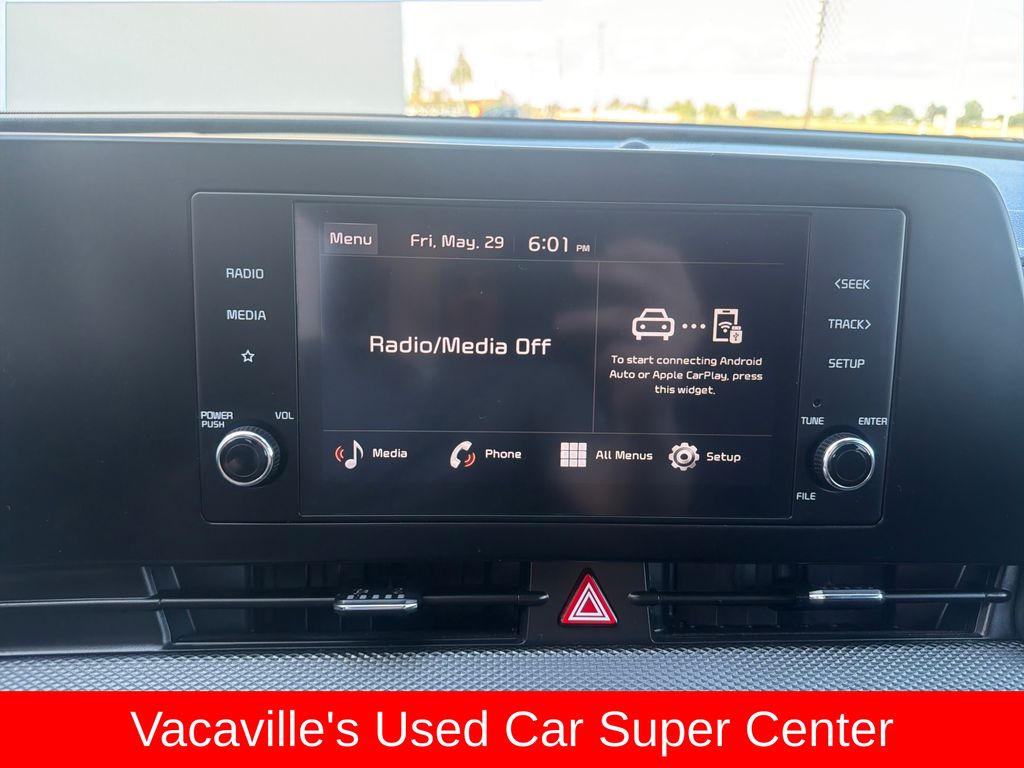 2025 Kia Sportage LX - Photo 19