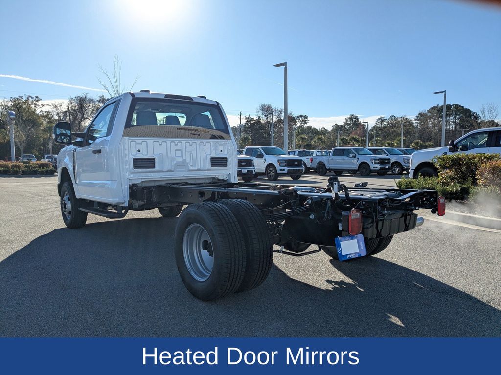 2026 Ford F-350 Chassis XL