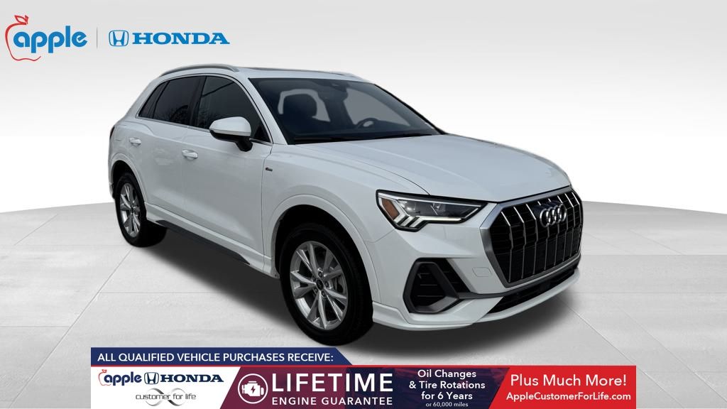 2024 Audi Q3 Premium 45 TFSI S line quattro Tiptronic