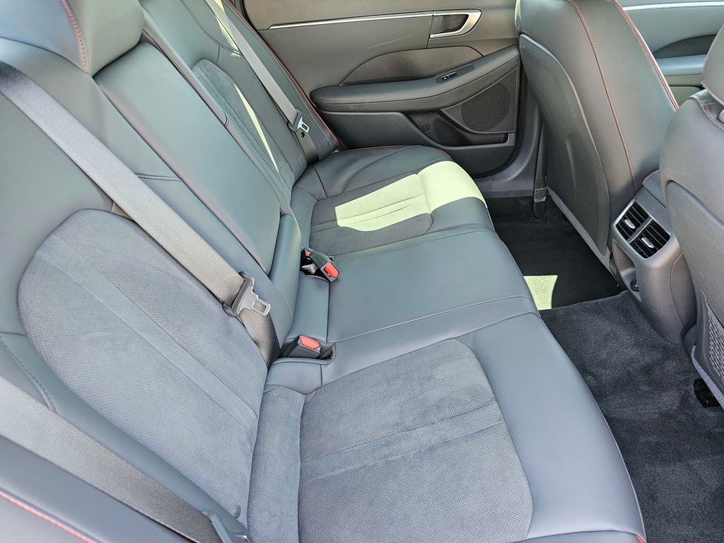Certified Used 2022 Blue Hyundai SEL Plus image 14