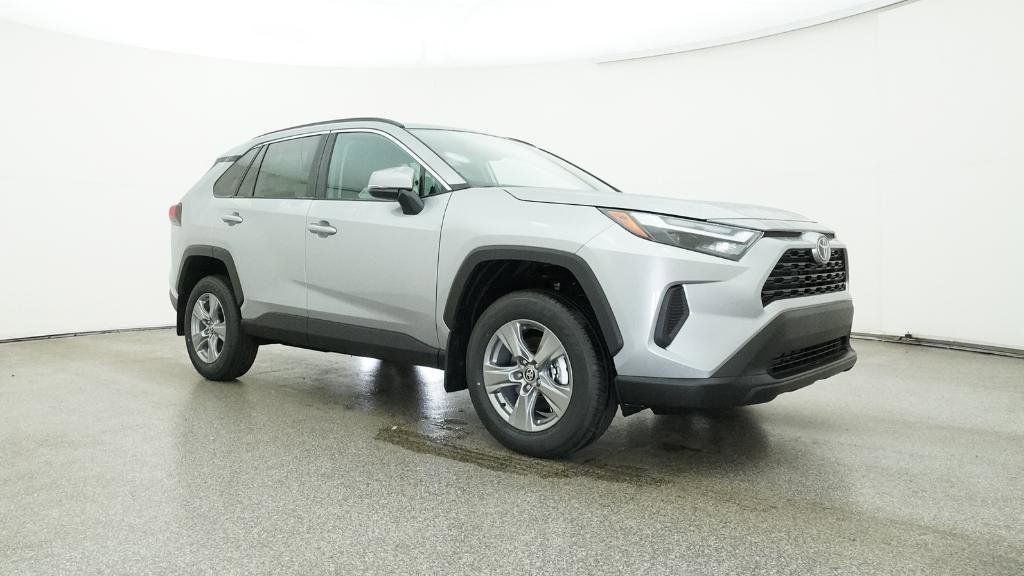 Thumbnail: 2025 Toyota RAV4 - 32
