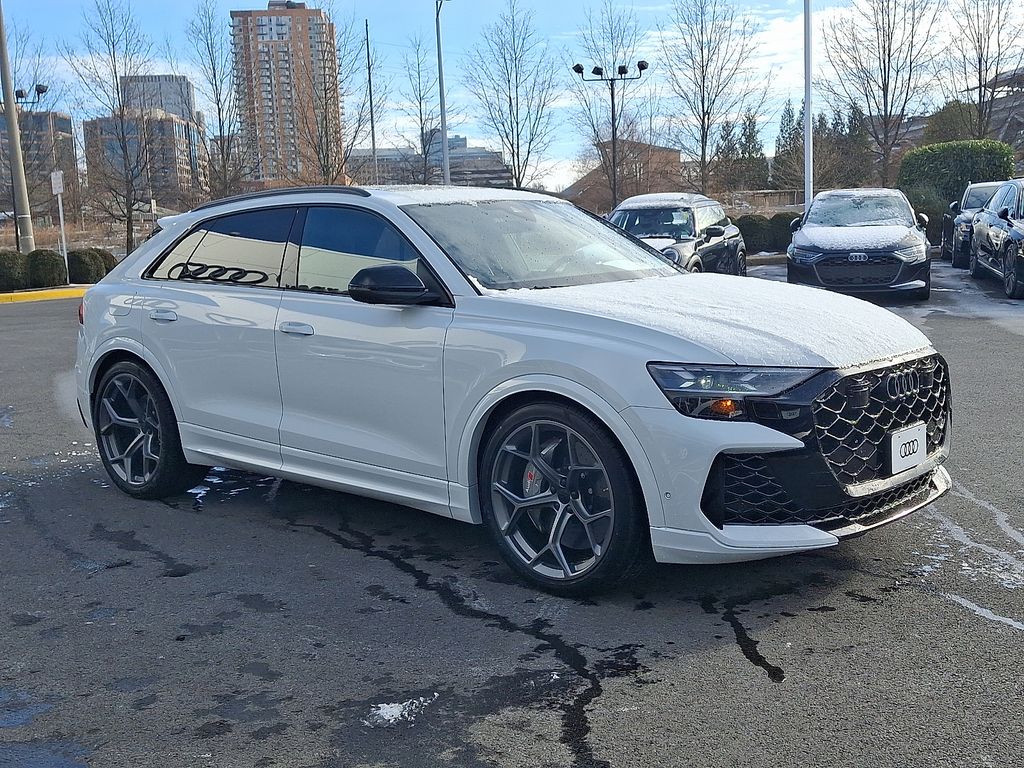 Thumbnail: 2026 Audi RS Q8 - 2