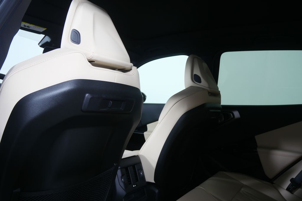 Thumbnail: 2026 BMW X3 - 17