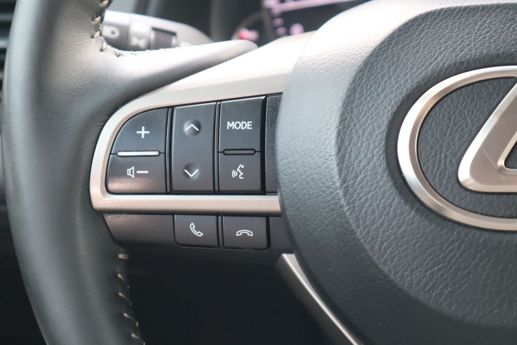 Thumbnail: 2017 Lexus RX - 11