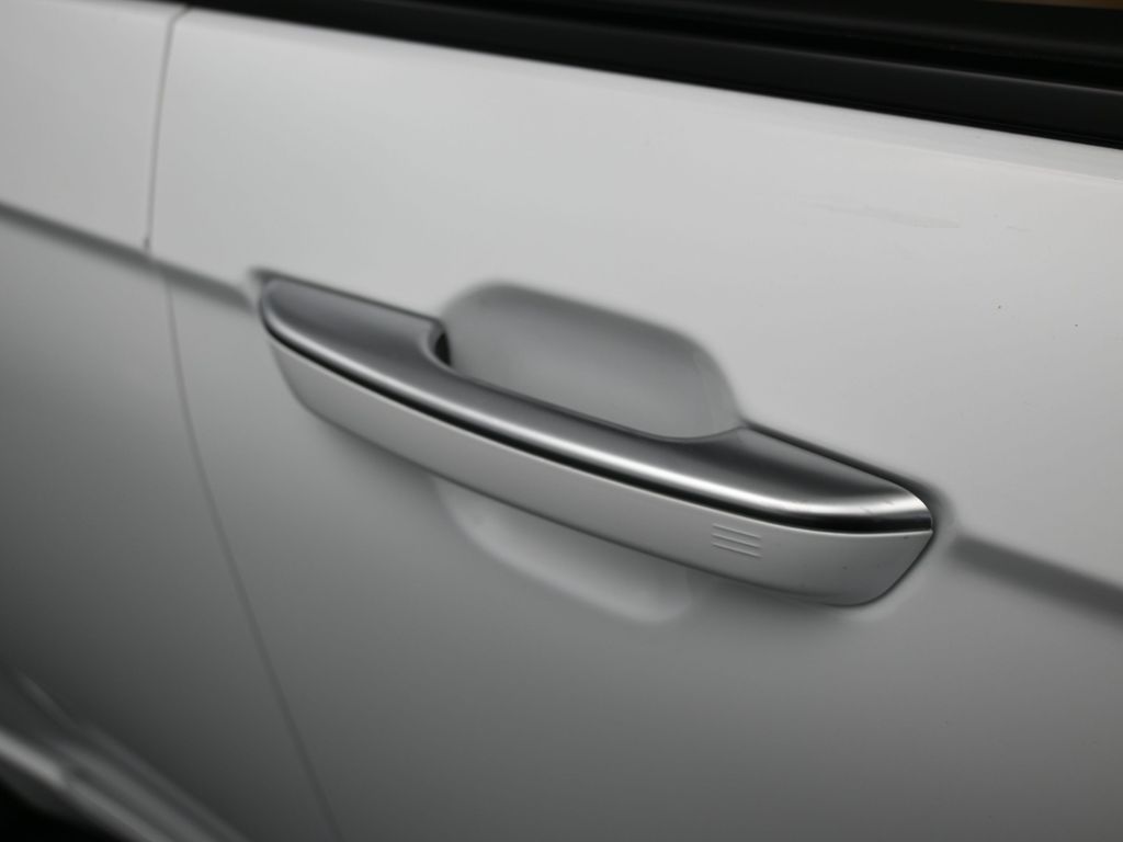 Used 2022 Bright White Clearcoat Jeep Summit image 52