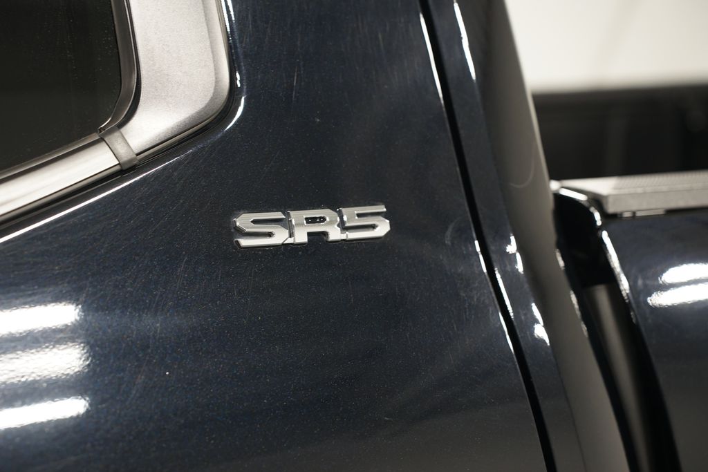 Thumbnail: 2024 Toyota Tundra - 11