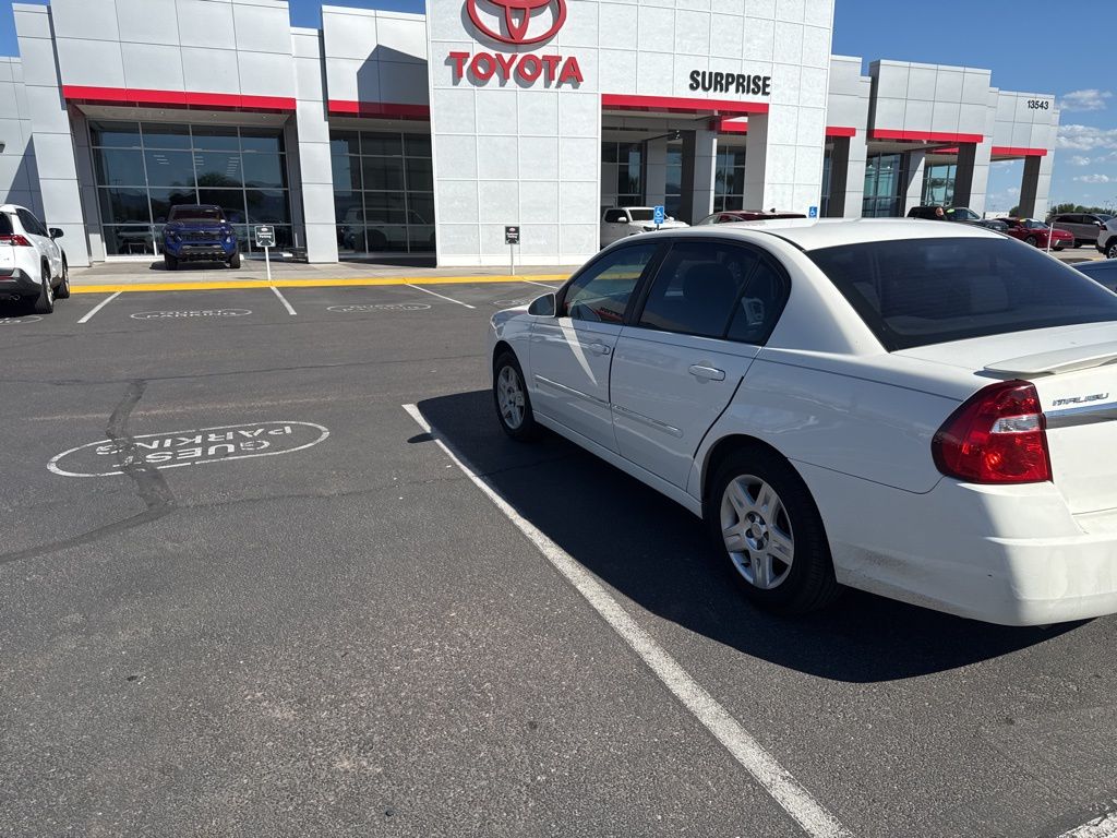 Thumbnail: 2006 Chevrolet Malibu - 6