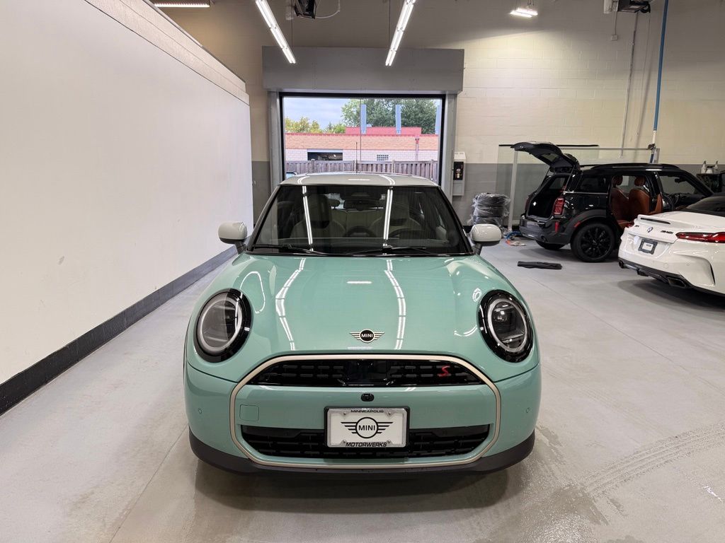 Thumbnail: 2026 MINI Cooper - 8