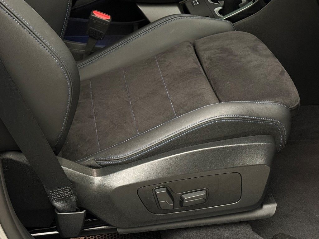 Thumbnail: 2024 BMW X1 - 28