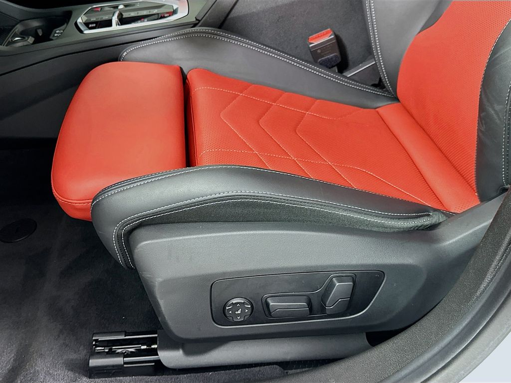 Thumbnail: 2025 BMW 2 Series - 18