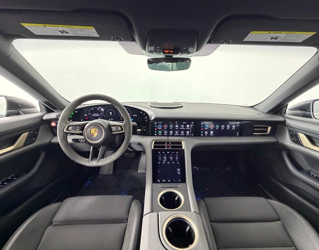 Thumbnail: 2021 Porsche Taycan - 6
