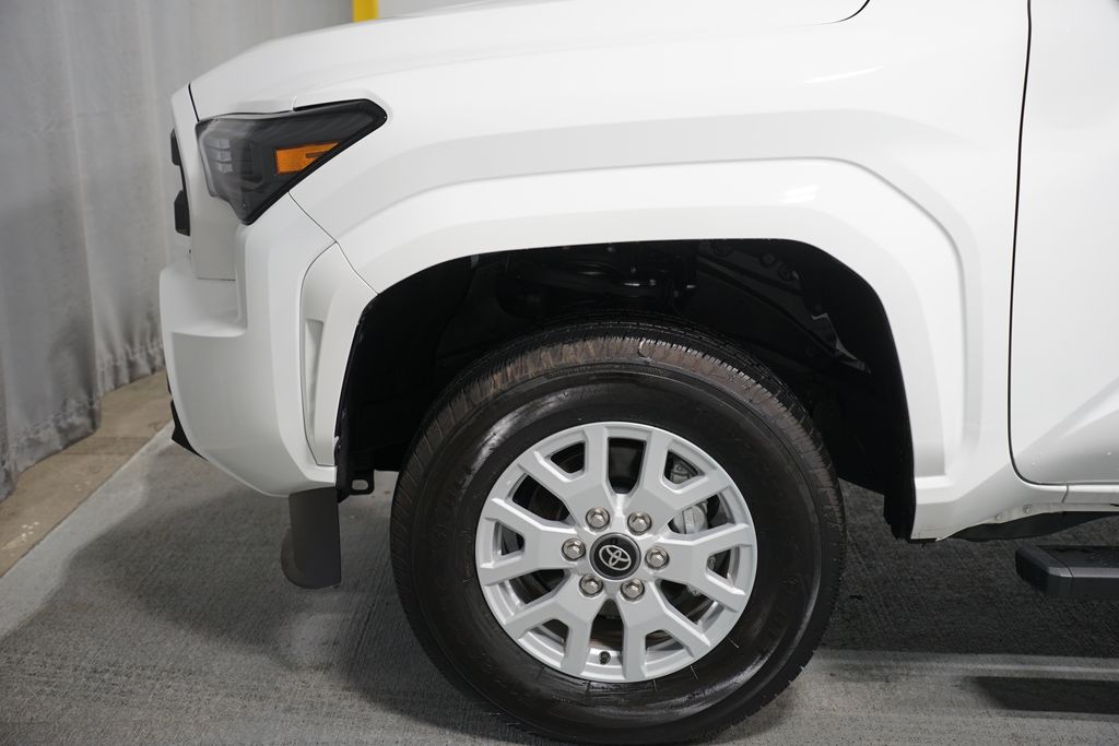 Thumbnail: 2024 Toyota Tacoma - 5