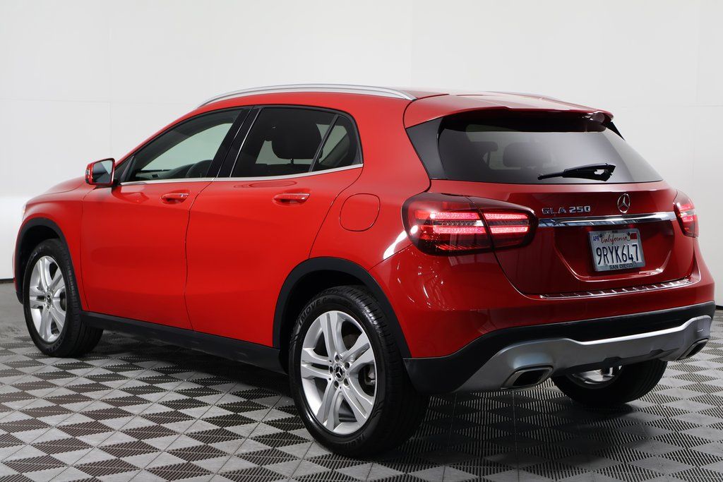 Thumbnail: 2019 Mercedes-Benz GLA - 6