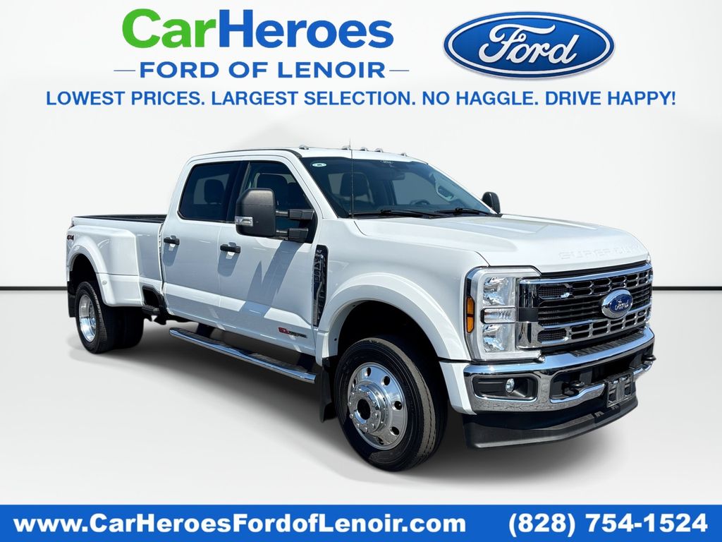 Oxford White 2024 Ford F-450 Super Duty Pickup Truck Four-Wheel Drive Automatic
