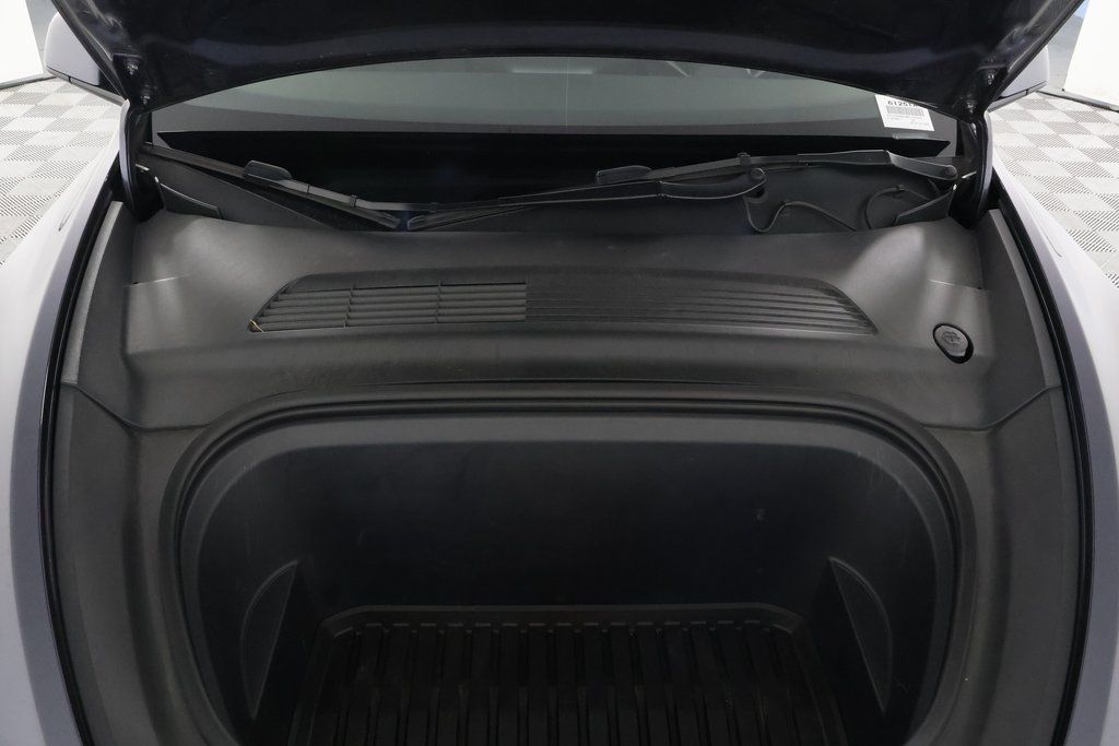 Thumbnail: 2021 Tesla Model Y - 15