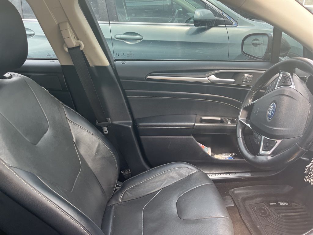 2020 Ford Fusion Titanium 4