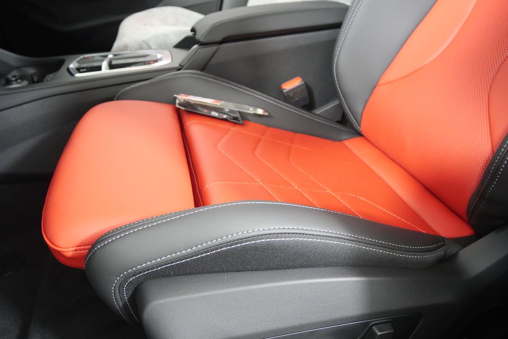 Thumbnail: 2026 BMW 2 Series - 10