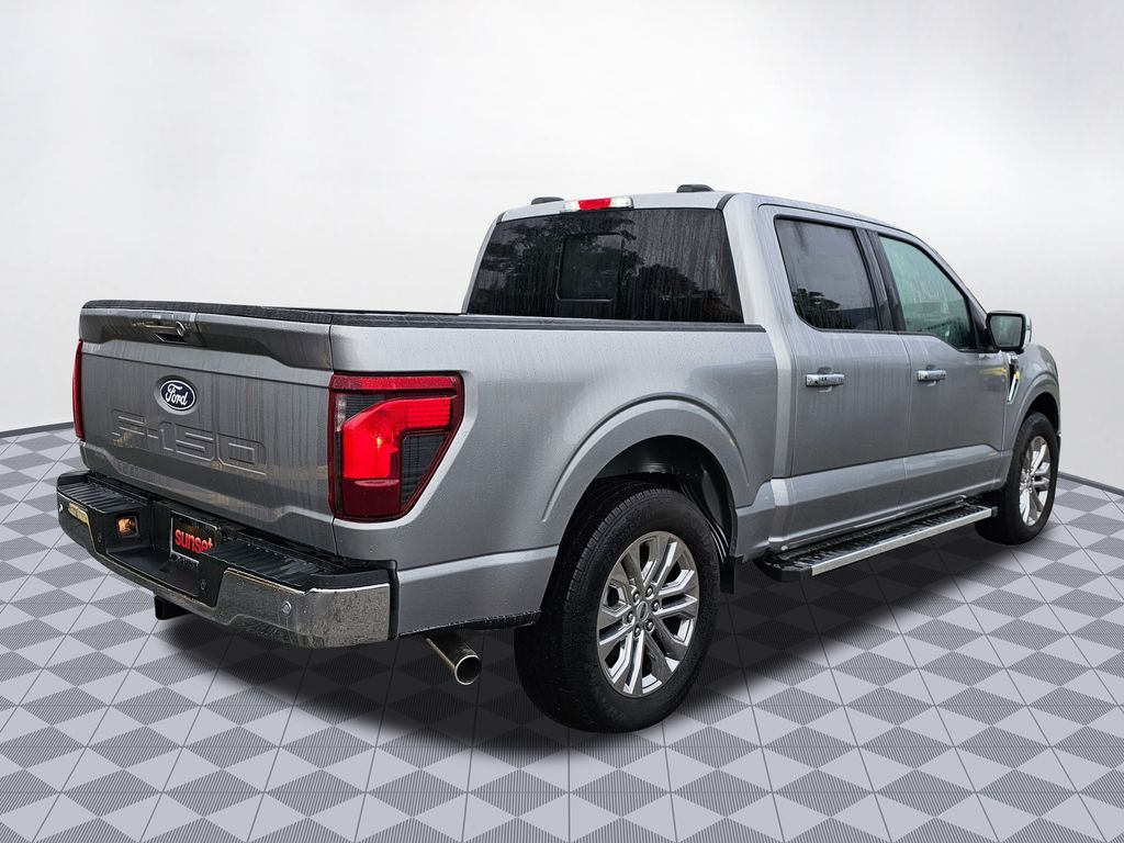 New 2024 Silver Ford XLT image 8