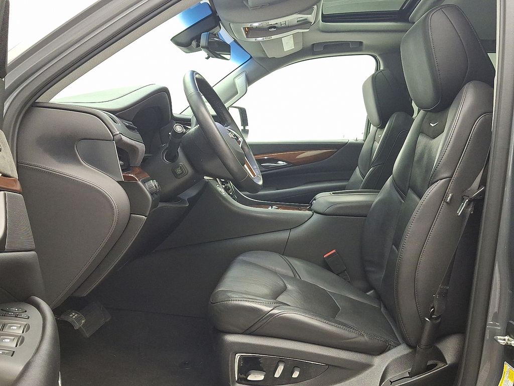 Thumbnail: 2019 Cadillac Escalade - 16