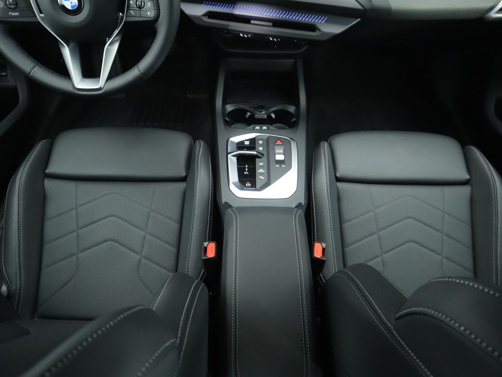 Thumbnail: 2026 BMW 2 Series - 17