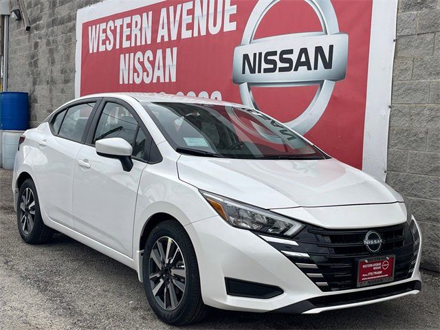 Aspen White Tricoat 2025 Nissan Versa SV FWD Sedan Front-Wheel Drive Continuously Variable Transmission