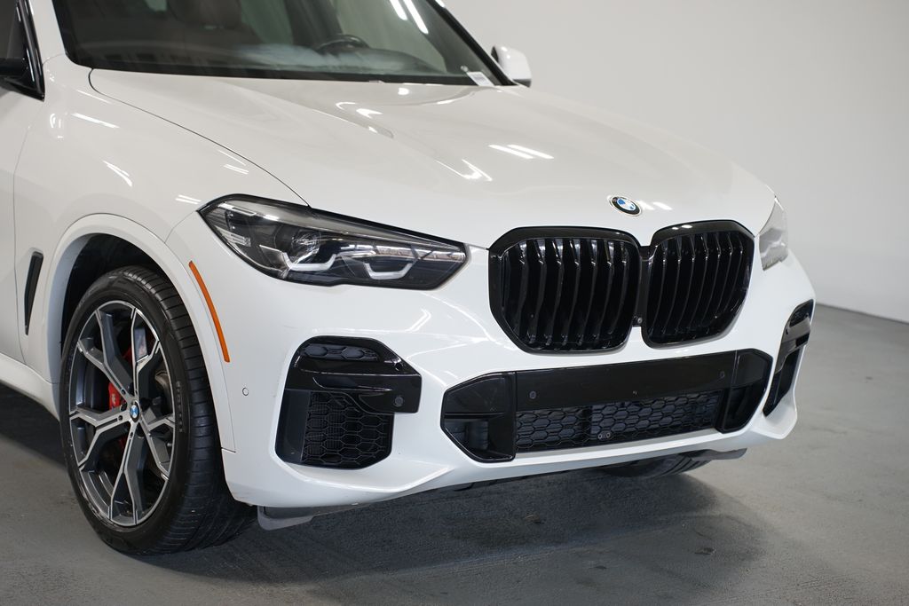 Thumbnail: 2022 BMW X5 - 4