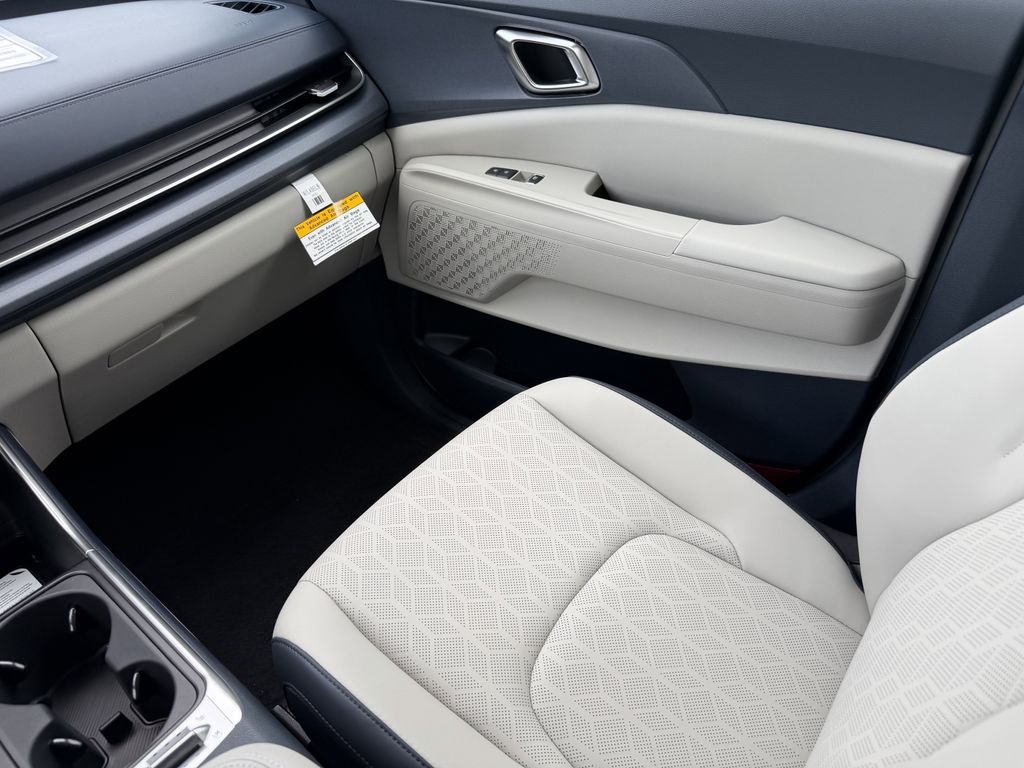 new 2026 Kia Carnival Hybrid car, priced at $43,994