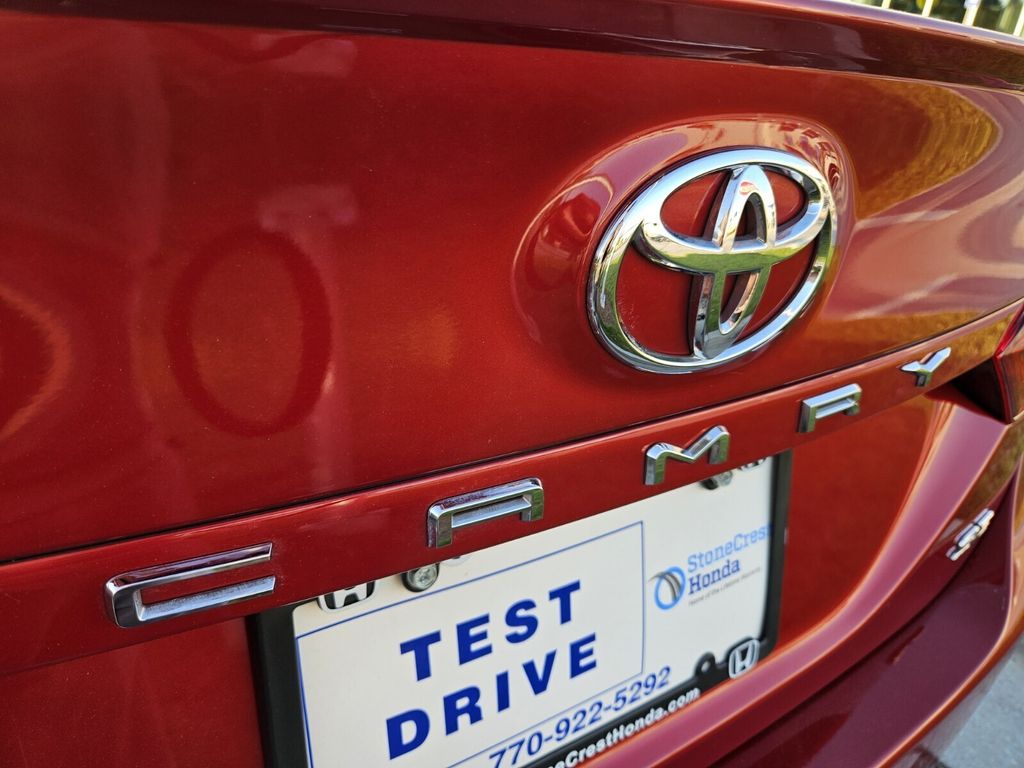 2023 Toyota Camry SE FWD Sedan